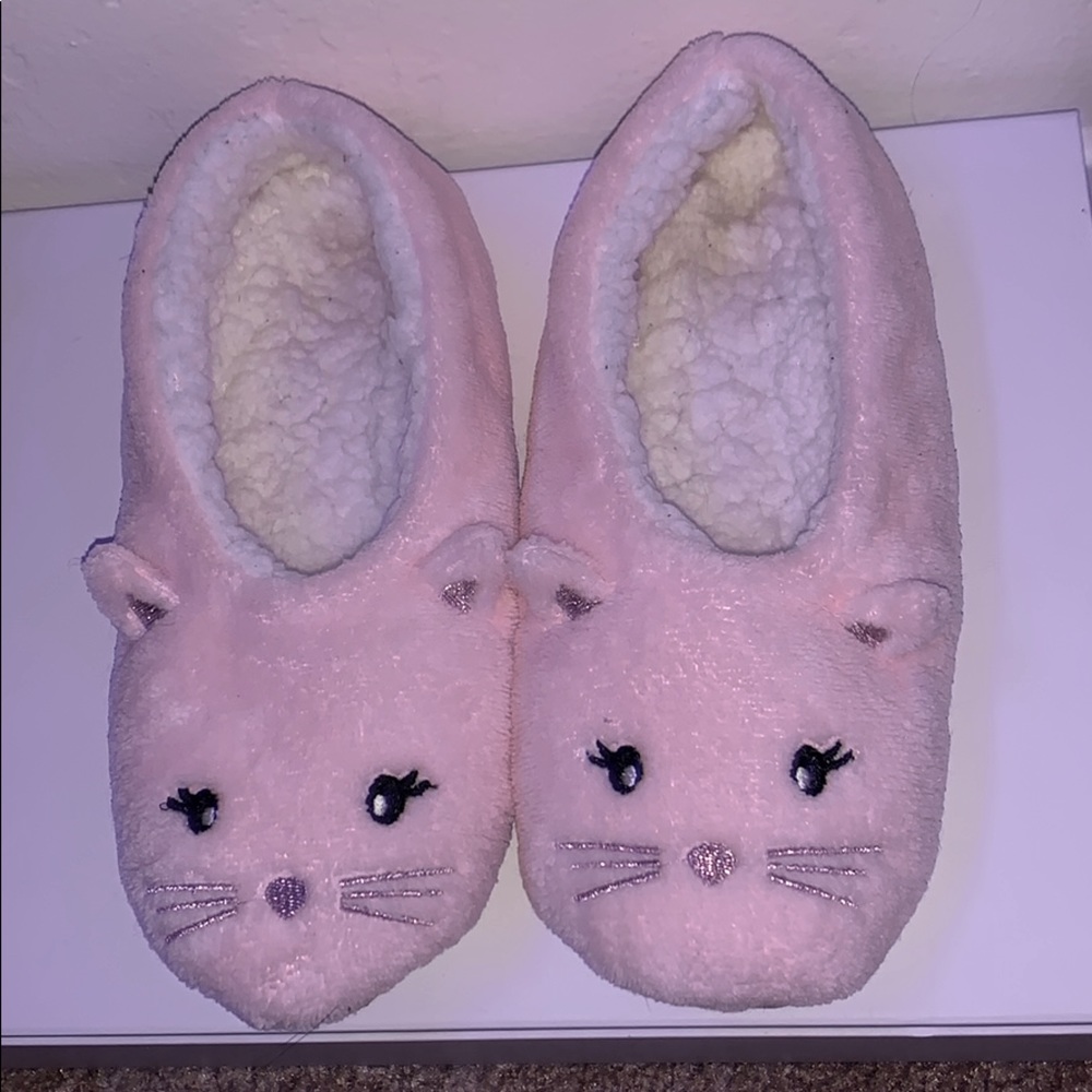 slippers